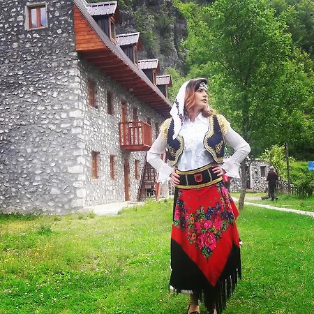 Vendégház Bujtina Berishta