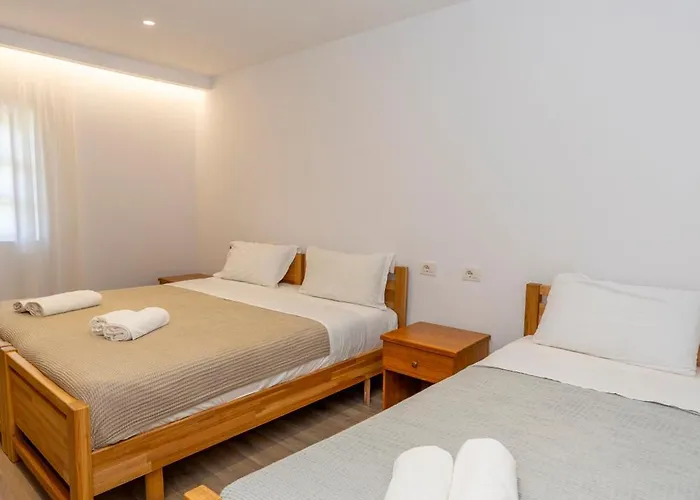 Bujtina Berishta 5* Theth