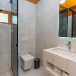 Pensjonat Bujtina Berishta 5*