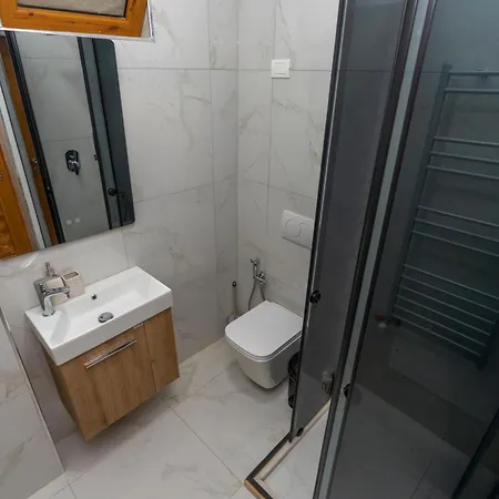 Bujtina Berishta Gæstehus 5*