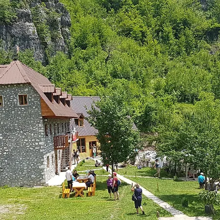Guest house Bujtina Berishta Theth